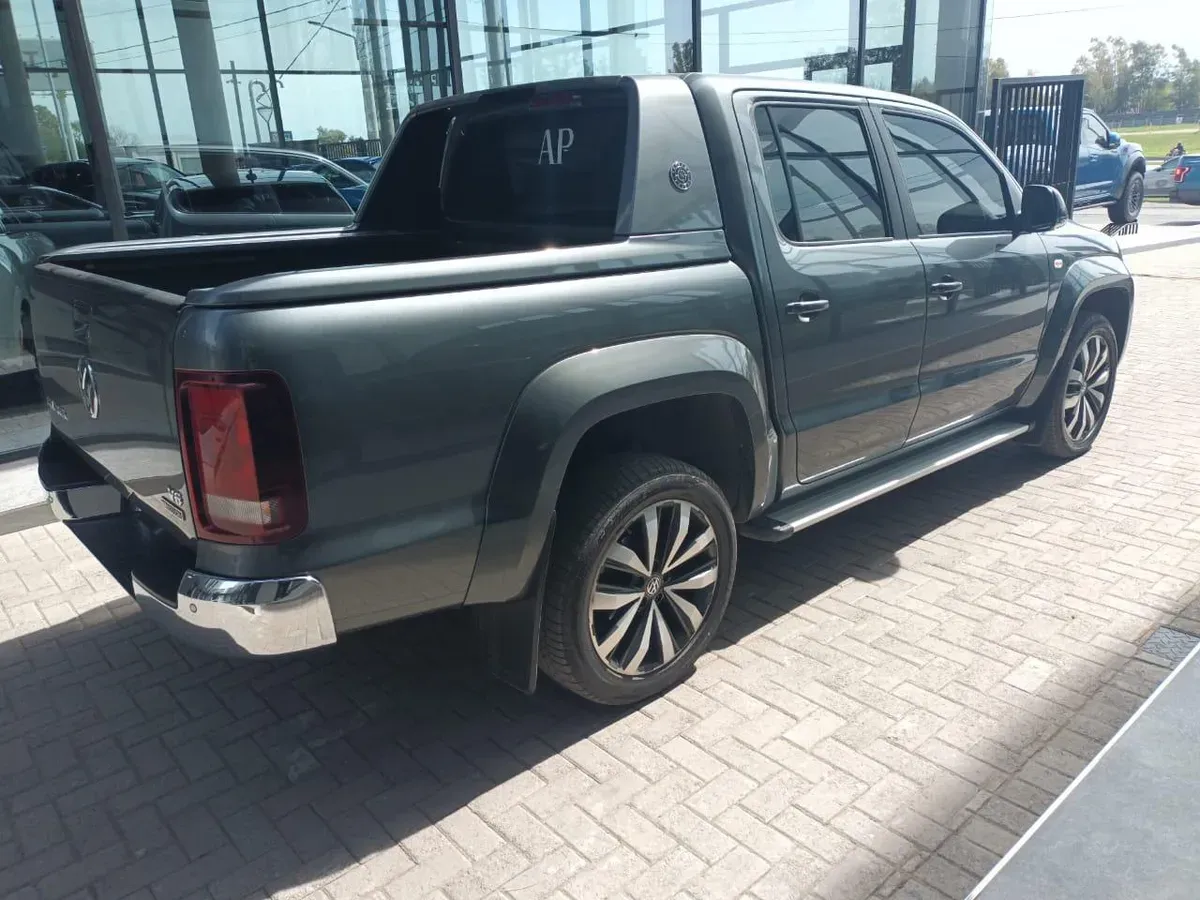 Mira esta publicación de Volkswagen Amarok 2021 en Motordil