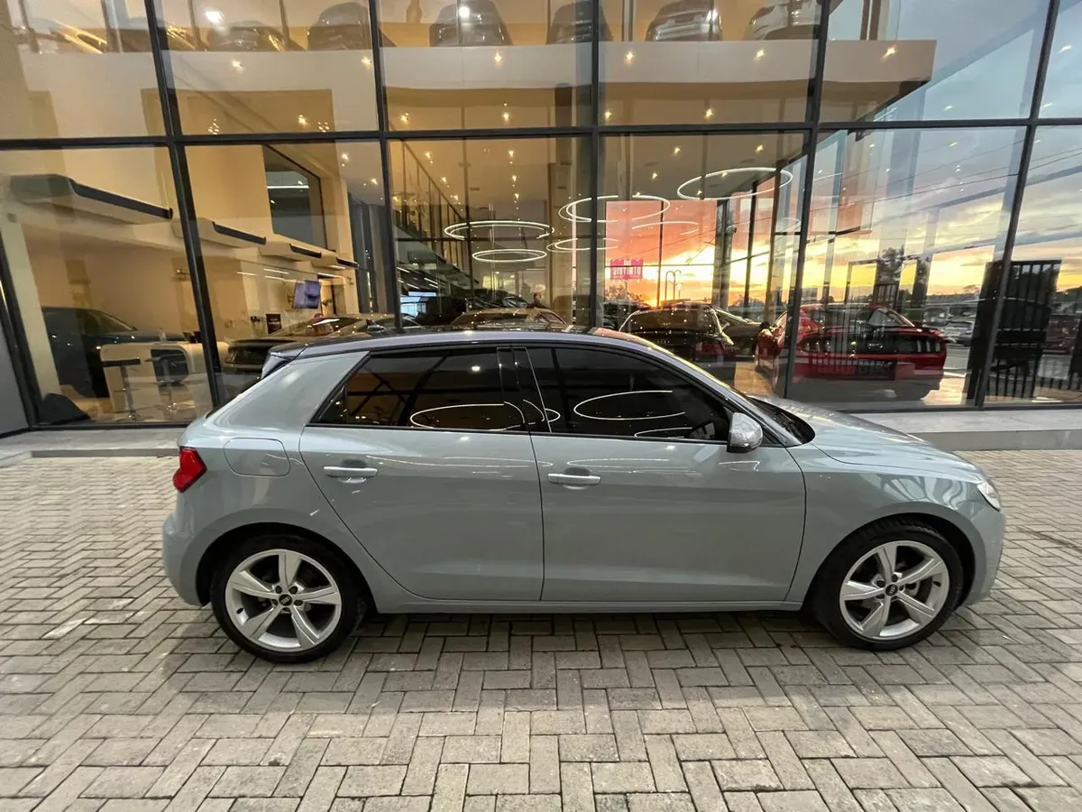 Mira esta publicación de Audi A1 2023 en Motordil