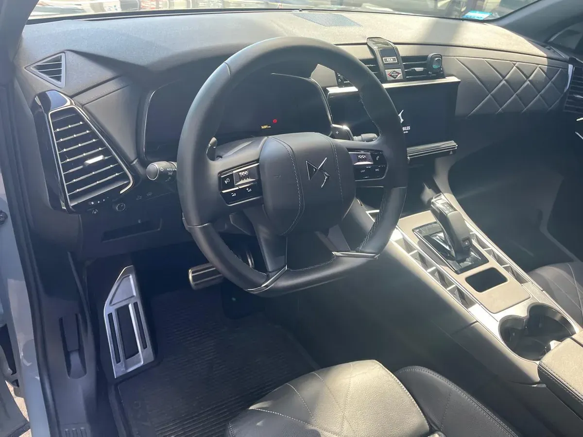 Mirá esta publicación de Ds Automobiles DS7