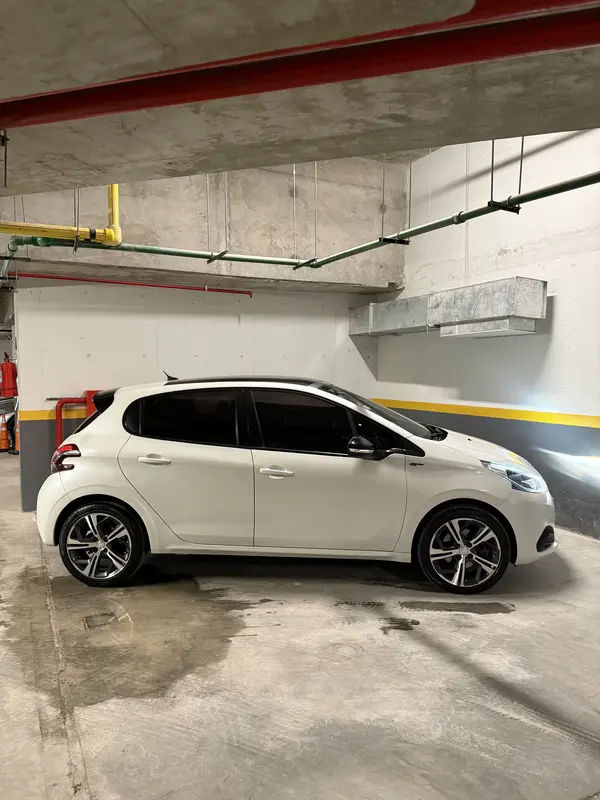Mirá esta publicación de Peugeot 208