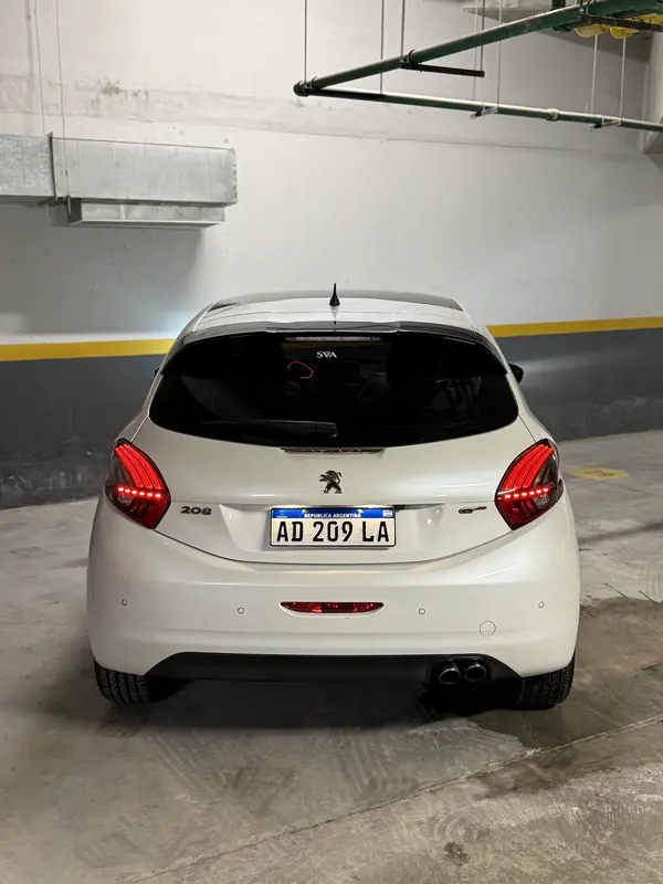 Mirá esta publicación de Peugeot 208