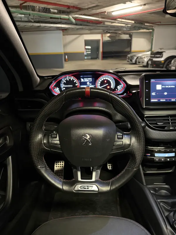 Mirá esta publicación de Peugeot 208