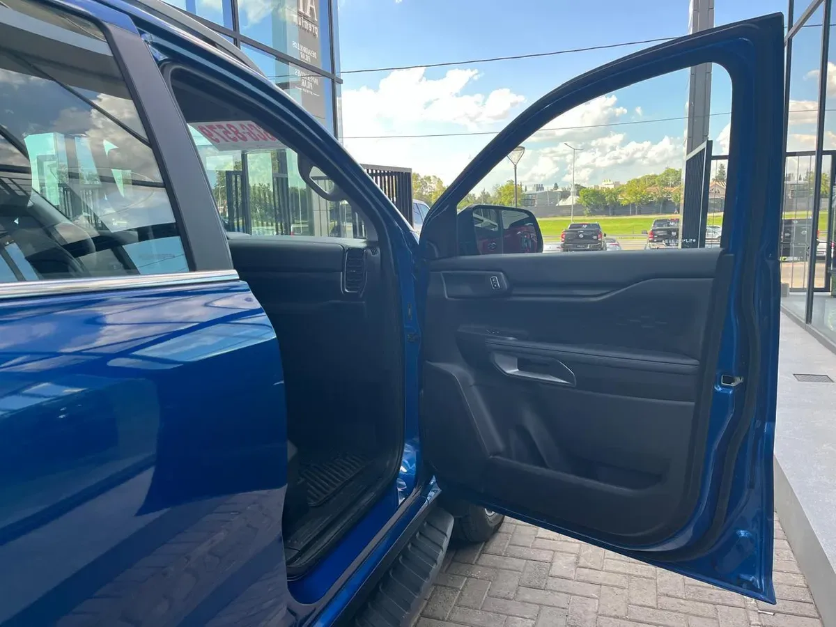 Mira esta publicación de Ford Ranger 2025 en Motordil