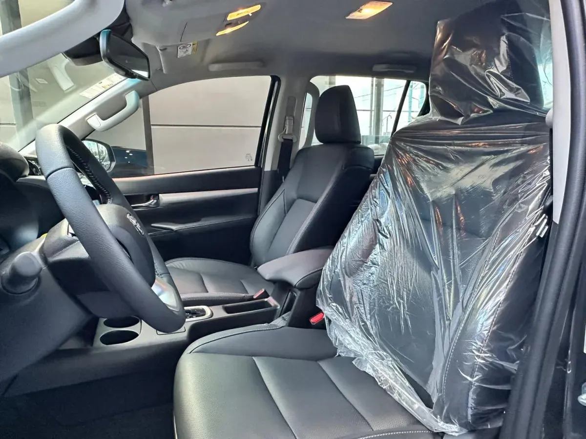 Mira esta publicación de Toyota Hilux 2025 en Motordil