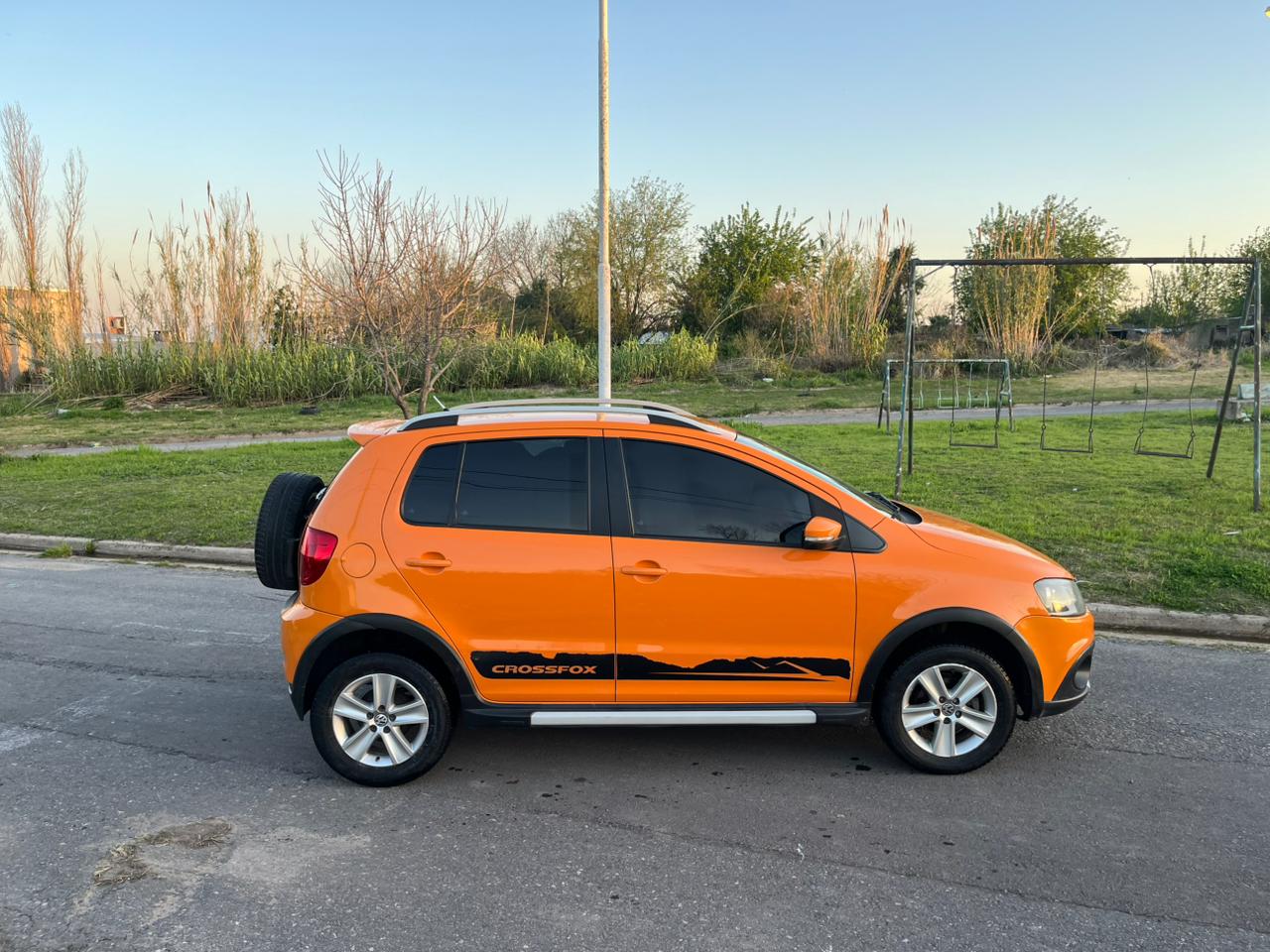 Mira esta publicación de Volkswagen Crossfox 2010 en Motordil