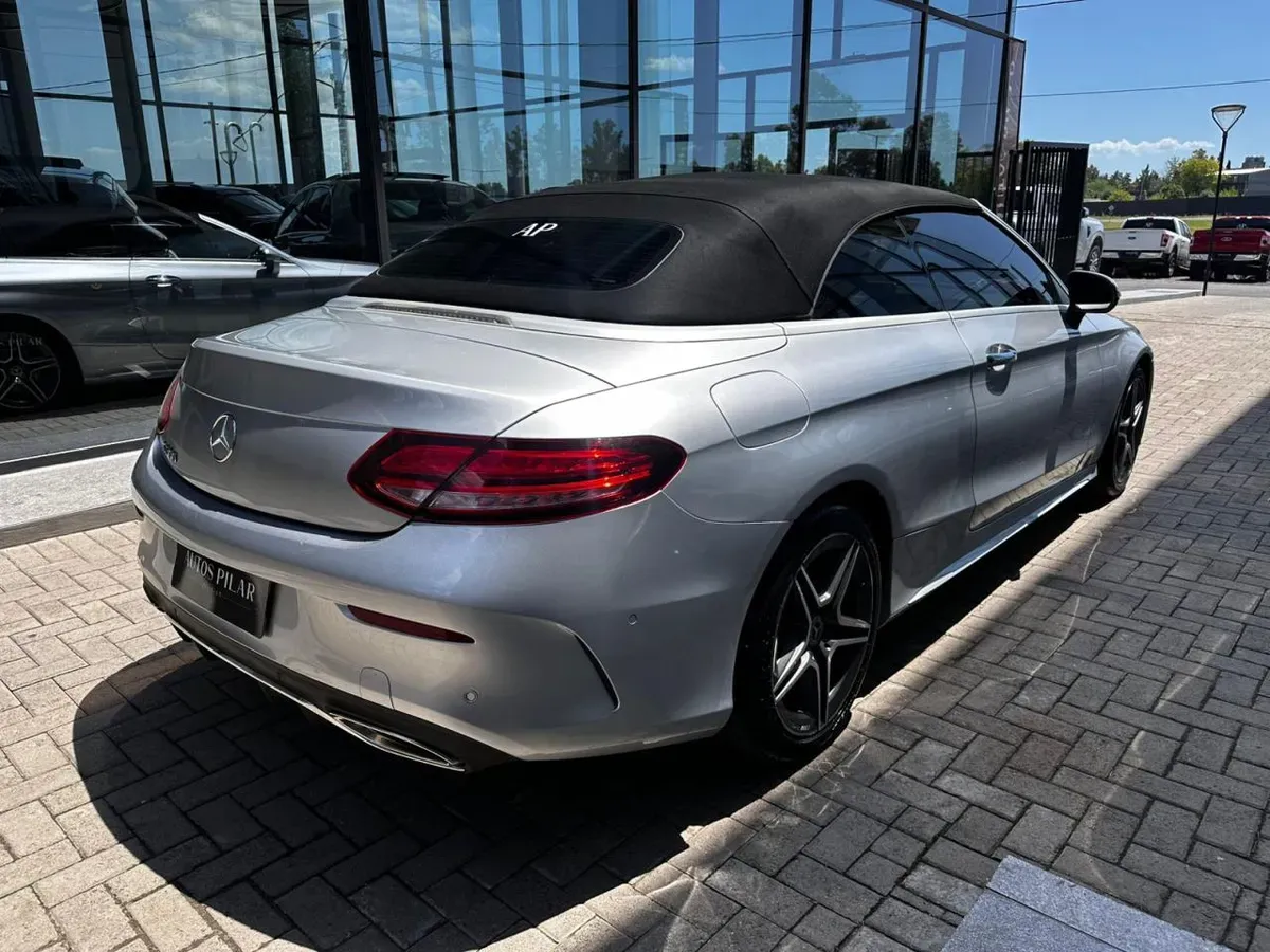 Mira esta publicación de Mercedes Benz Clase C 2020 en Motordil