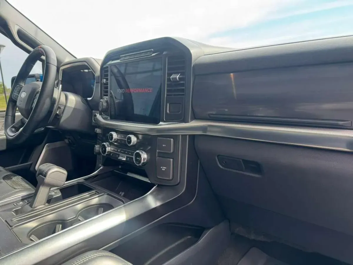 Mirá esta publicación de Ford F 150 Raptor