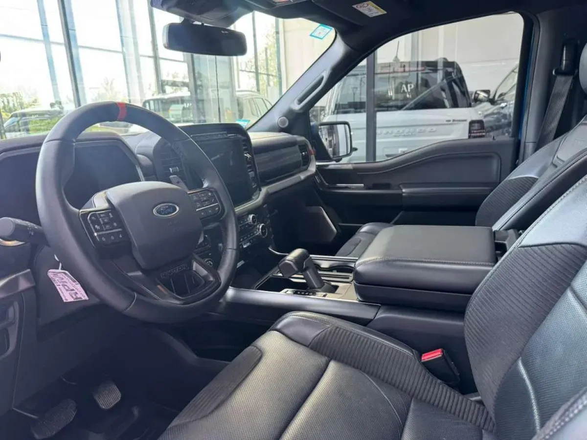 Mirá esta publicación de Ford F 150 Raptor