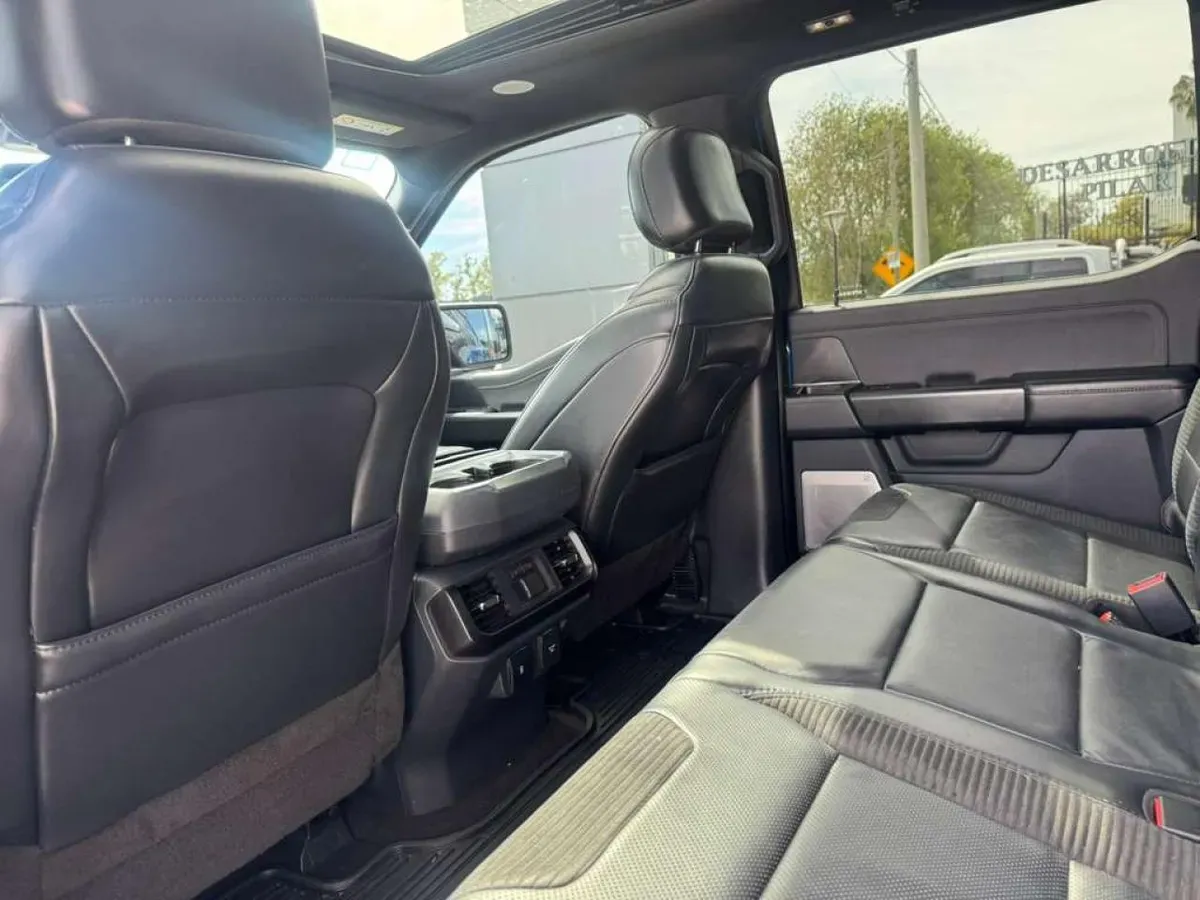 Mirá esta publicación de Ford F 150 Raptor