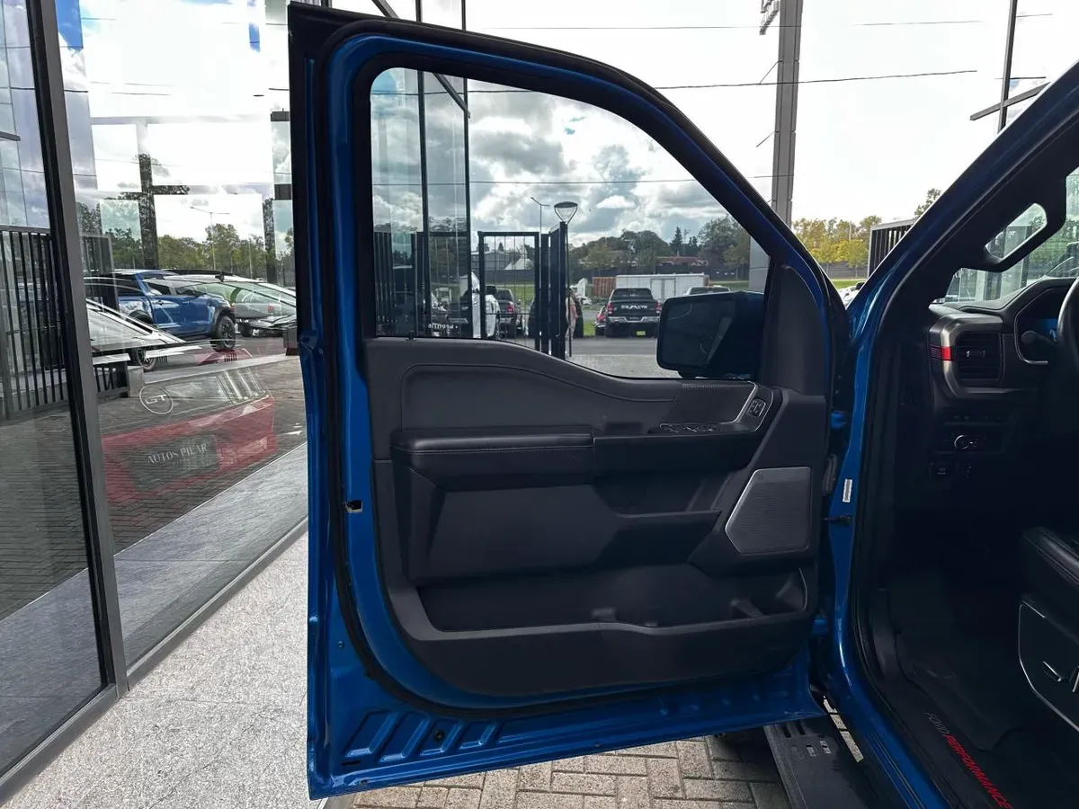 Mirá esta publicación de Ford F 150 Raptor