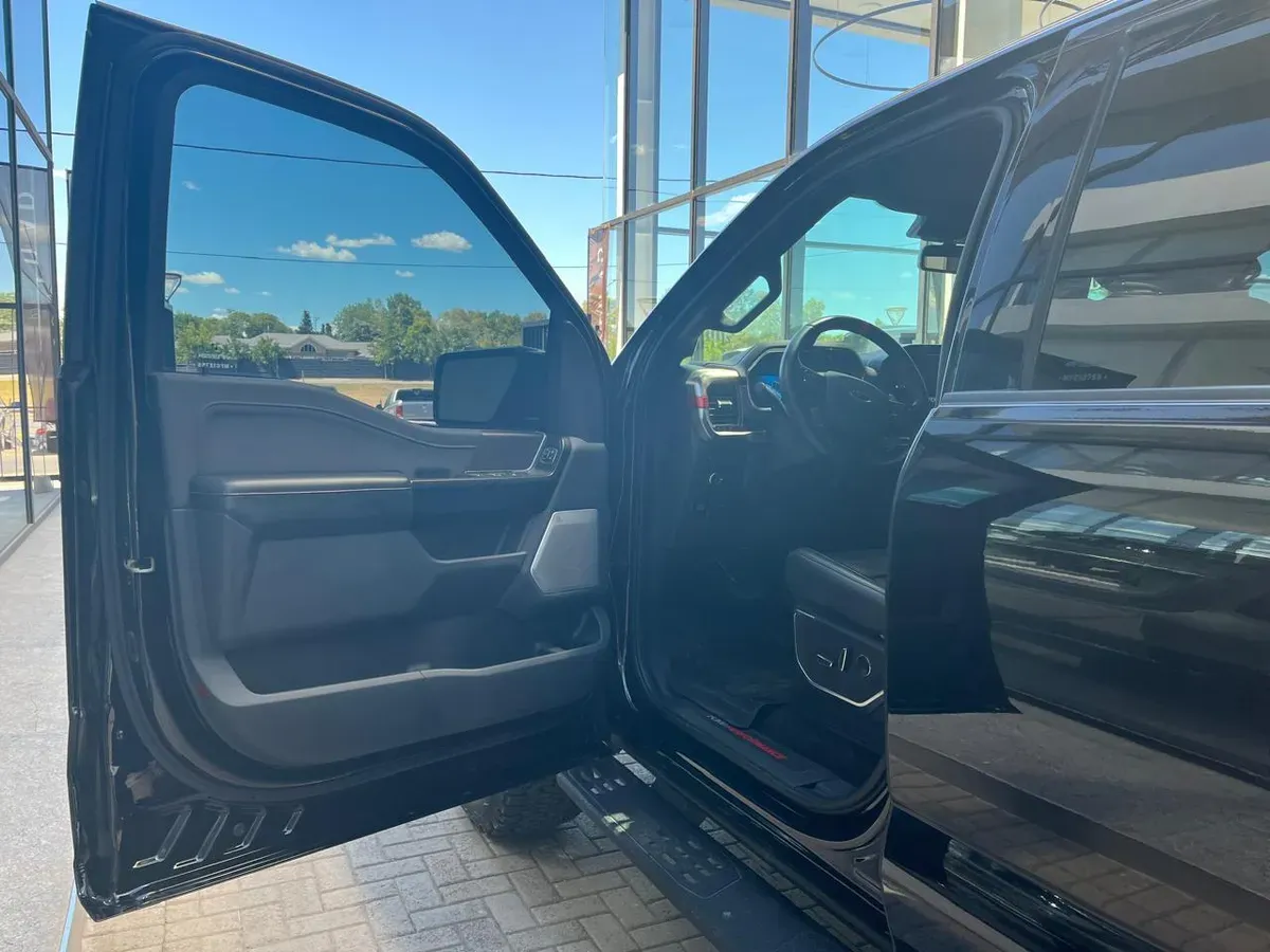 Mirá esta publicación de Ford F 150 Raptor