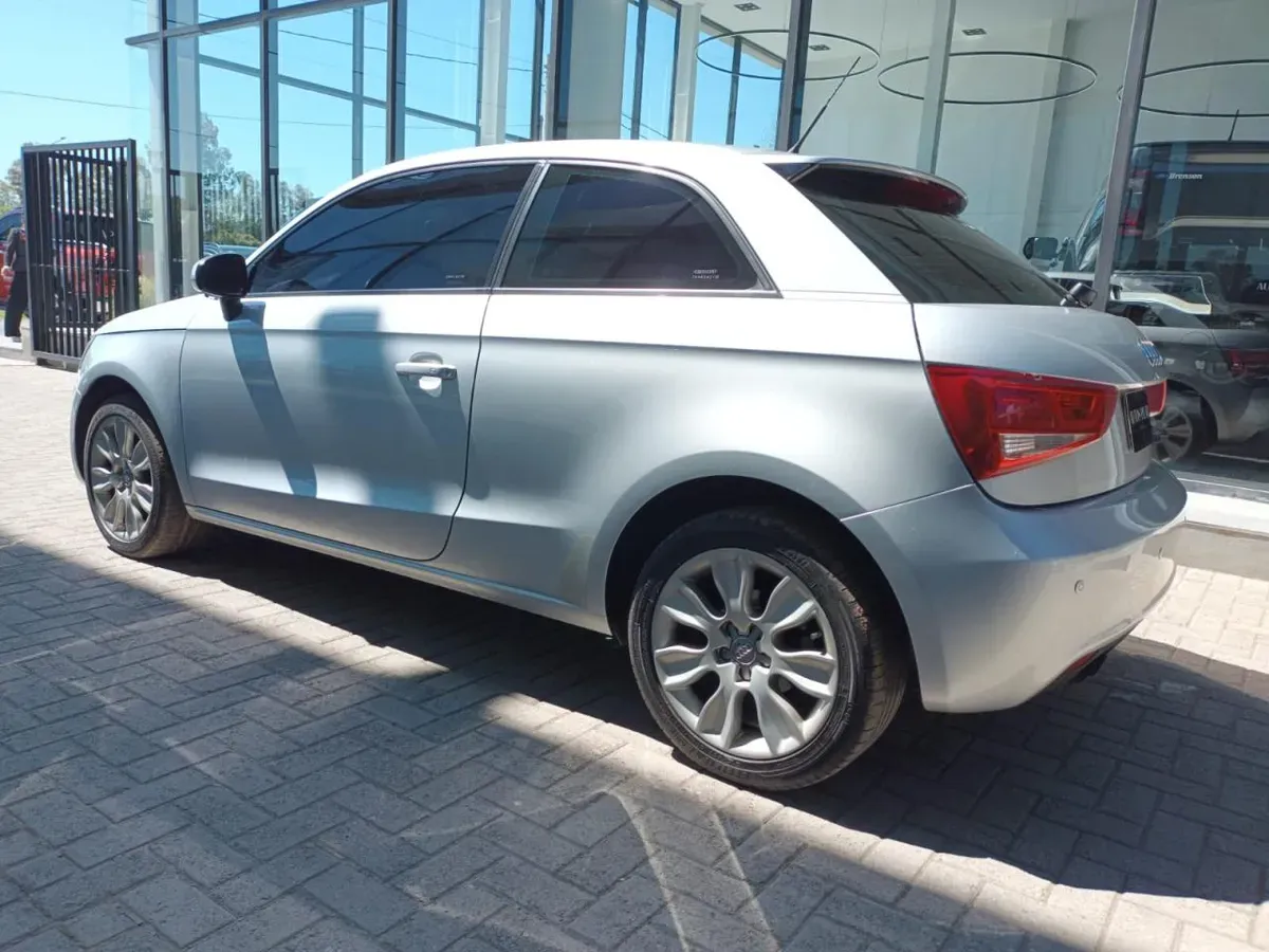 Mira esta publicación de Audi A1 2012 en Motordil