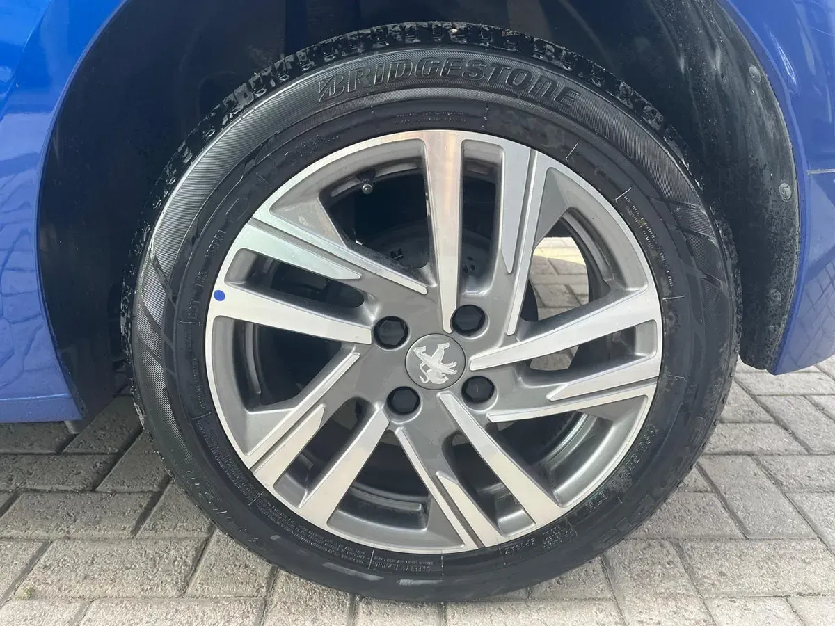 Mirá esta publicación de Peugeot 208