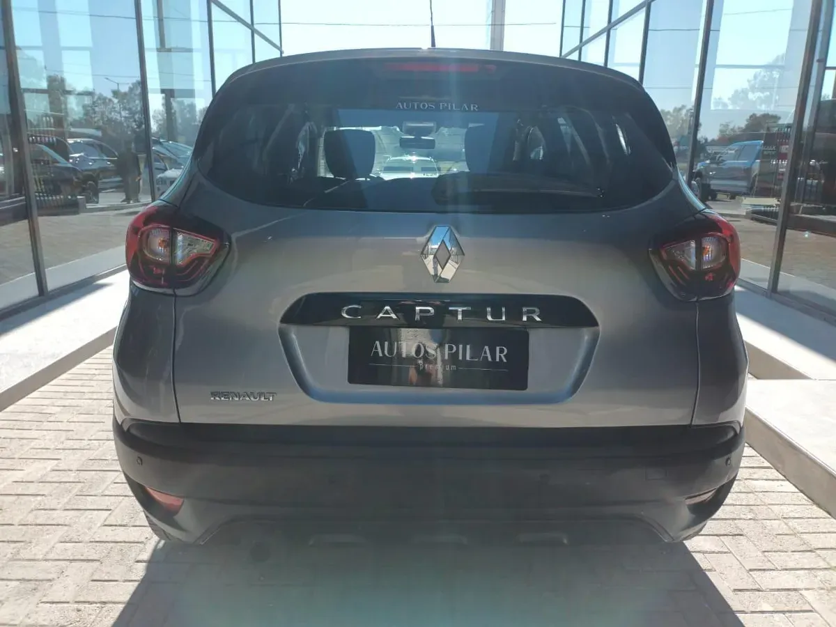 Mira esta publicación de Renault Captur 2020 en Motordil