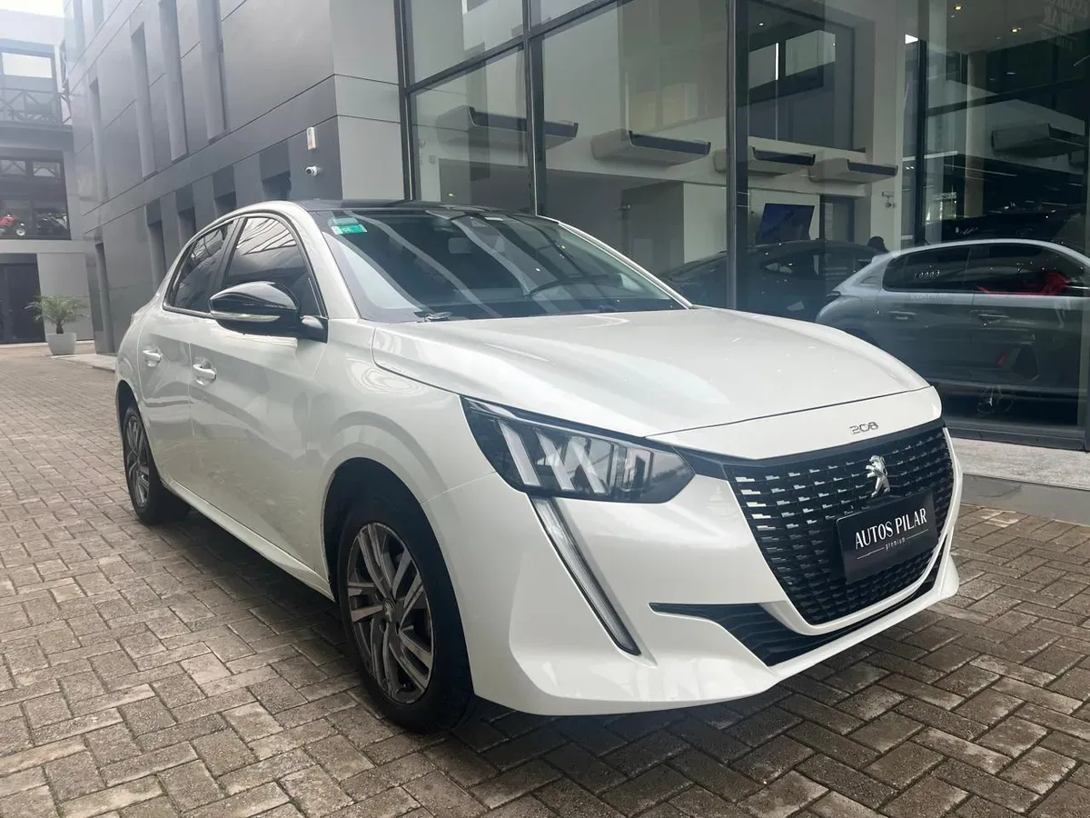 Mira esta publicación de Peugeot 208 2022 en Motordil