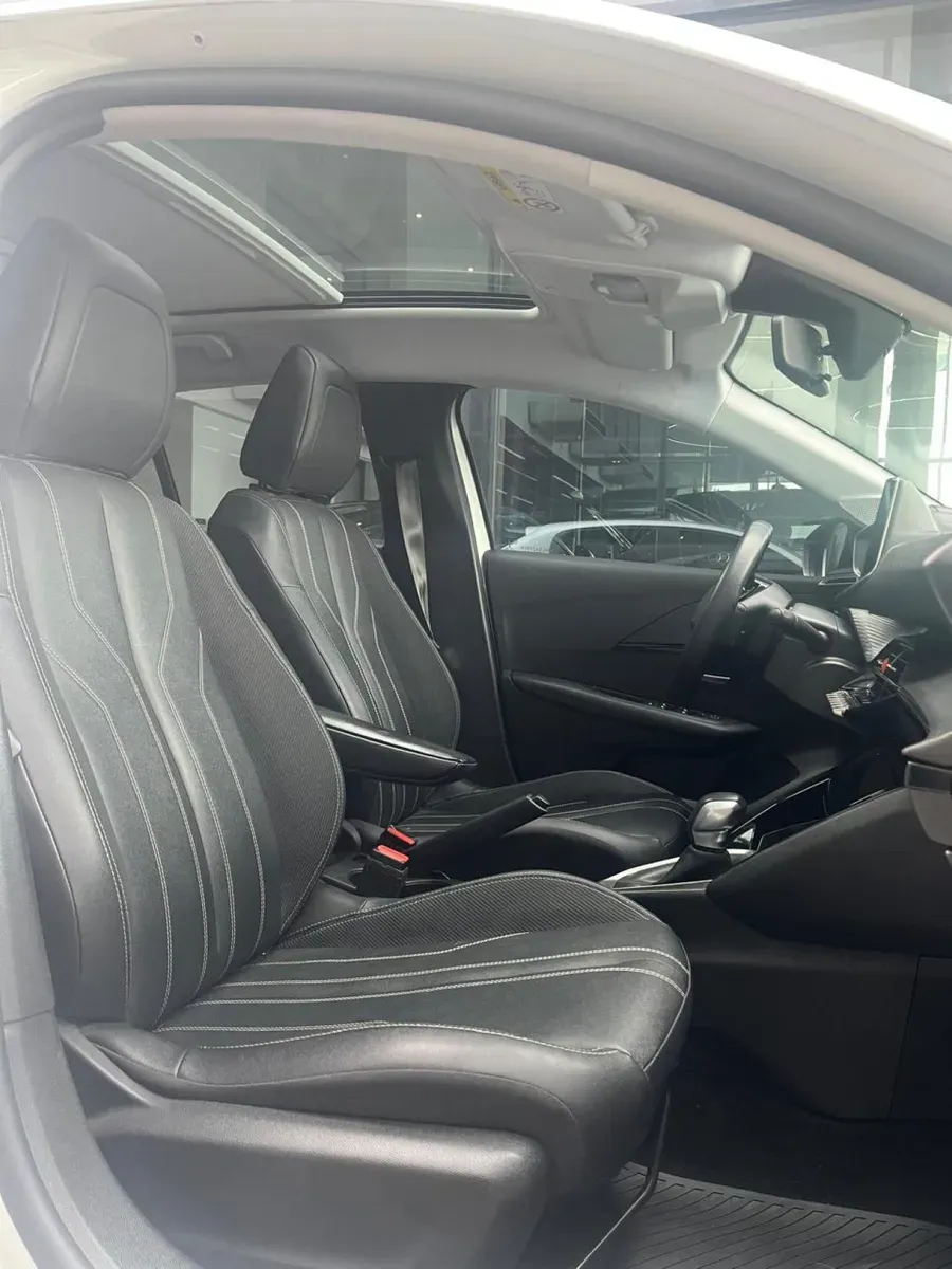 Mira esta publicación de Peugeot 208 2022 en Motordil