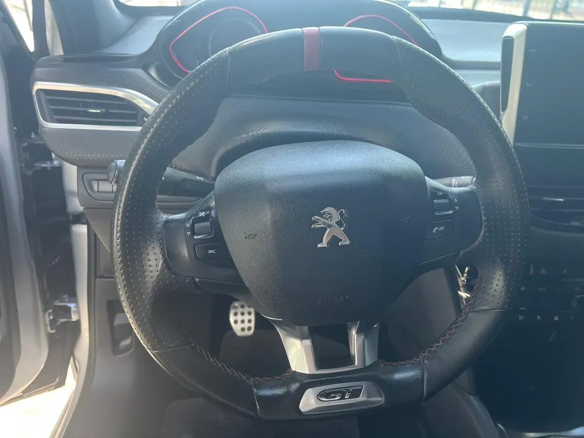 Mira esta publicación de Peugeot 208 2020 en Motordil