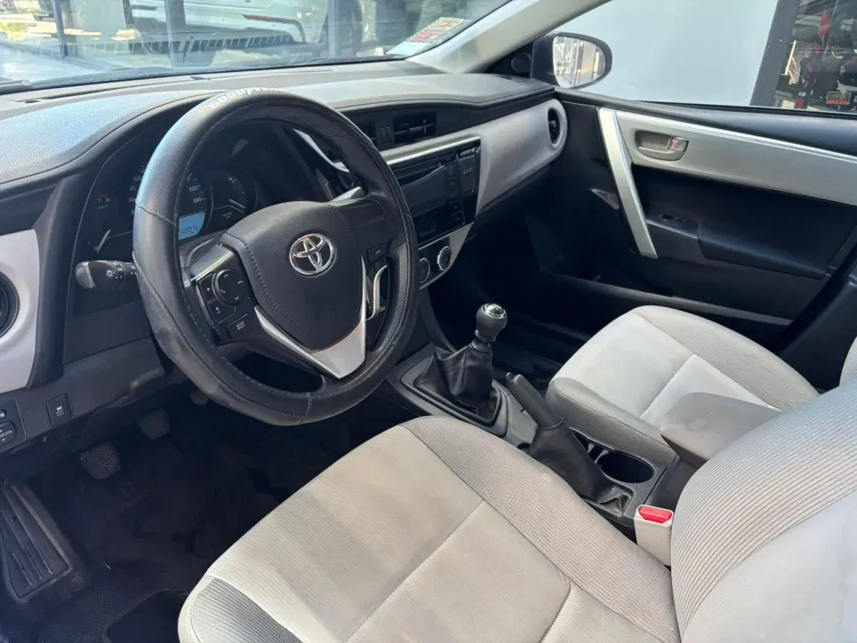 Mira esta publicación de Toyota Corolla 2019 en Motordil
