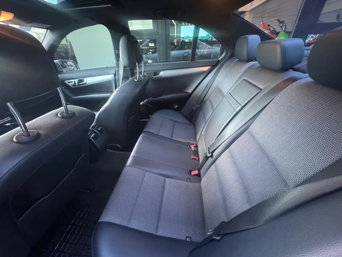 Mira esta publicación de Mercedes Benz Clase C 2014 en Motordil