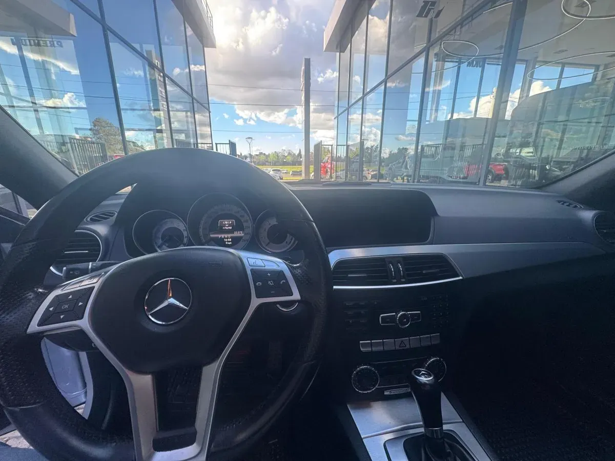 Mira esta publicación de Mercedes Benz Clase C 2014 en Motordil