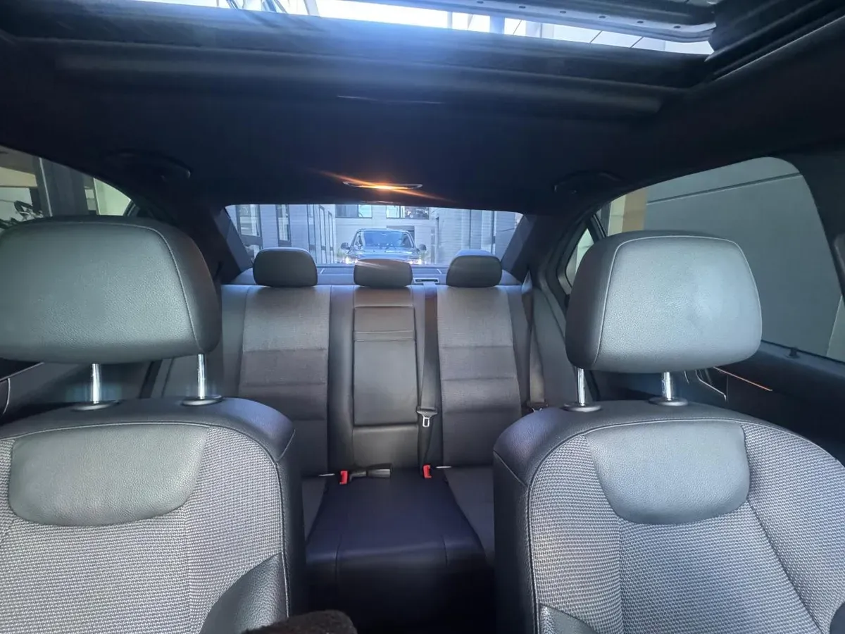 Mira esta publicación de Mercedes Benz Clase C 2014 en Motordil