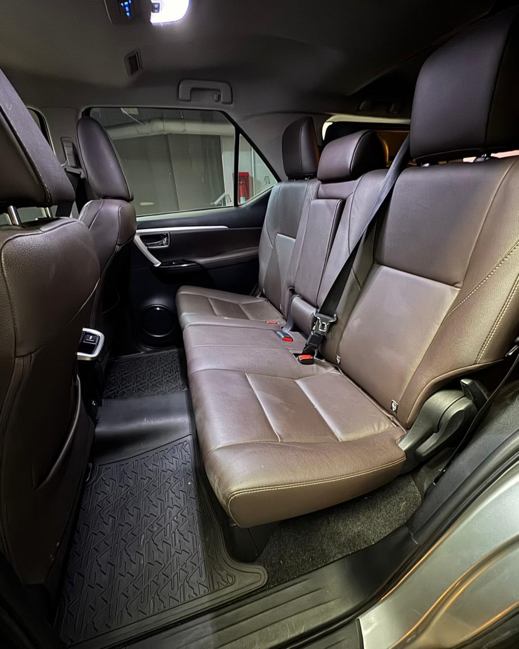 Mira esta publicación de Toyota SW4 2019 en Motordil