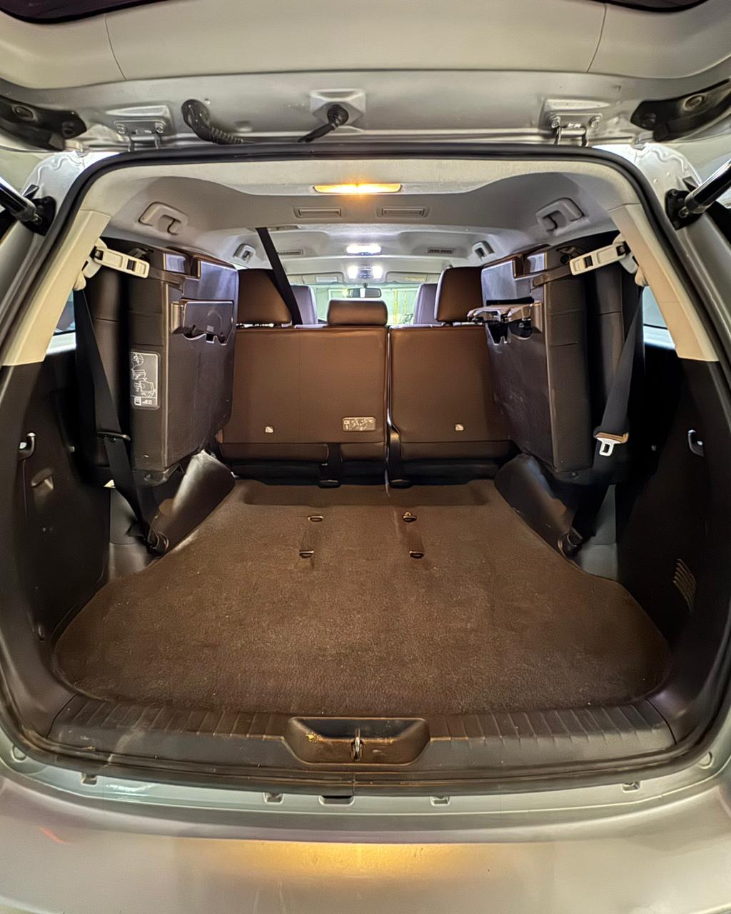 Mira esta publicación de Toyota SW4 2019 en Motordil