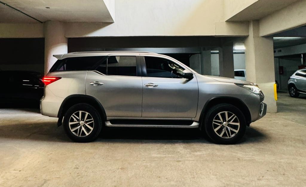 Mira esta publicación de Toyota SW4 2019 en Motordil