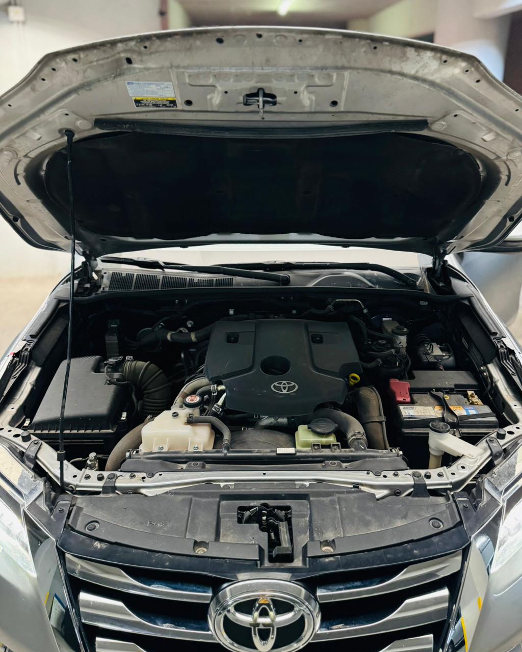 Mira esta publicación de Toyota SW4 2019 en Motordil