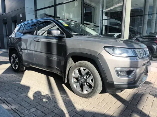 Mira esta publicación de Jeep Compass 2018 en Motordil