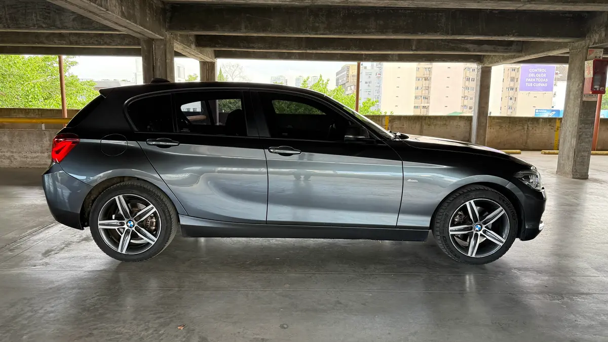 Mira esta publicación de BMW Serie 1 2017 en Motordil