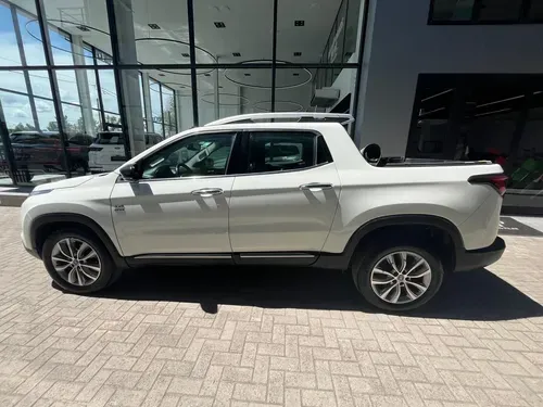 Mira esta publicación de Fiat Toro 2018 en Motordil