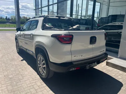 Mira esta publicación de Fiat Toro 2018 en Motordil
