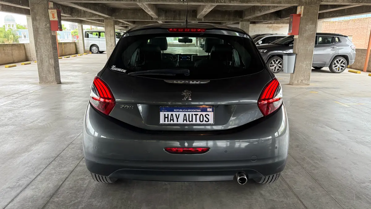 Mira esta publicación de Peugeot 208 2018 en Motordil