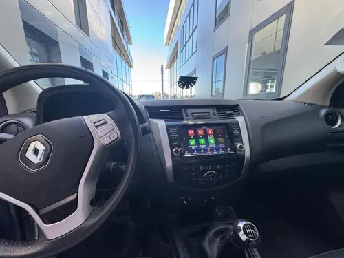 Mira esta publicación de Renault Alaskan 2023 en Motordil