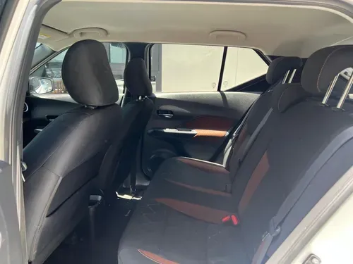 Mira esta publicación de Nissan Kicks 2020 en Motordil