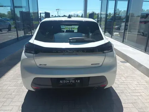 Mira esta publicación de Peugeot 208 2025 en Motordil