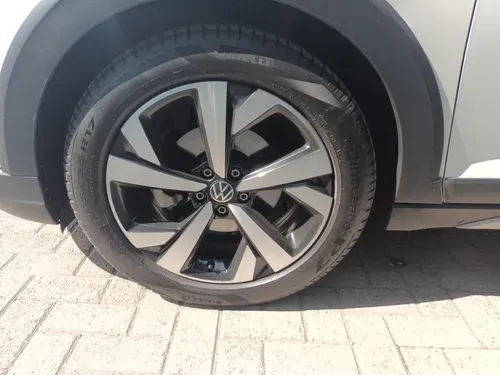 Mira esta publicación de Volkswagen Nivus 2021 en Motordil