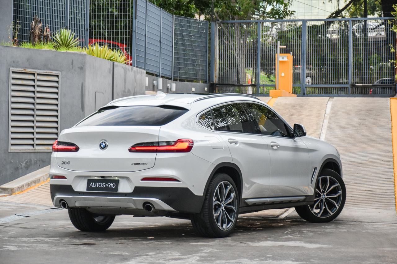 Mira esta publicación de BMW X4 2020 en Motordil