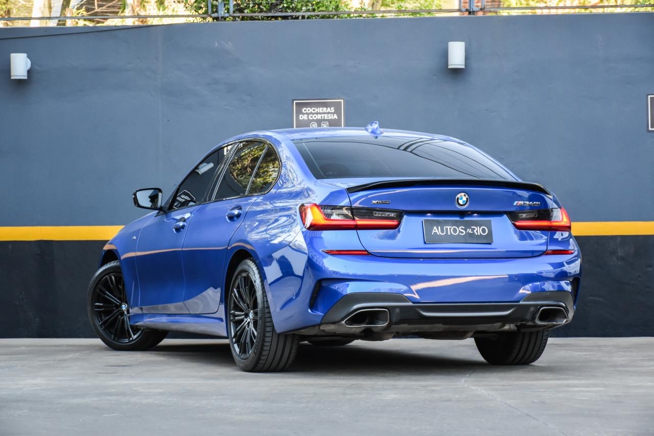 Mira esta publicación de BMW Serie 3 2022 en Motordil
