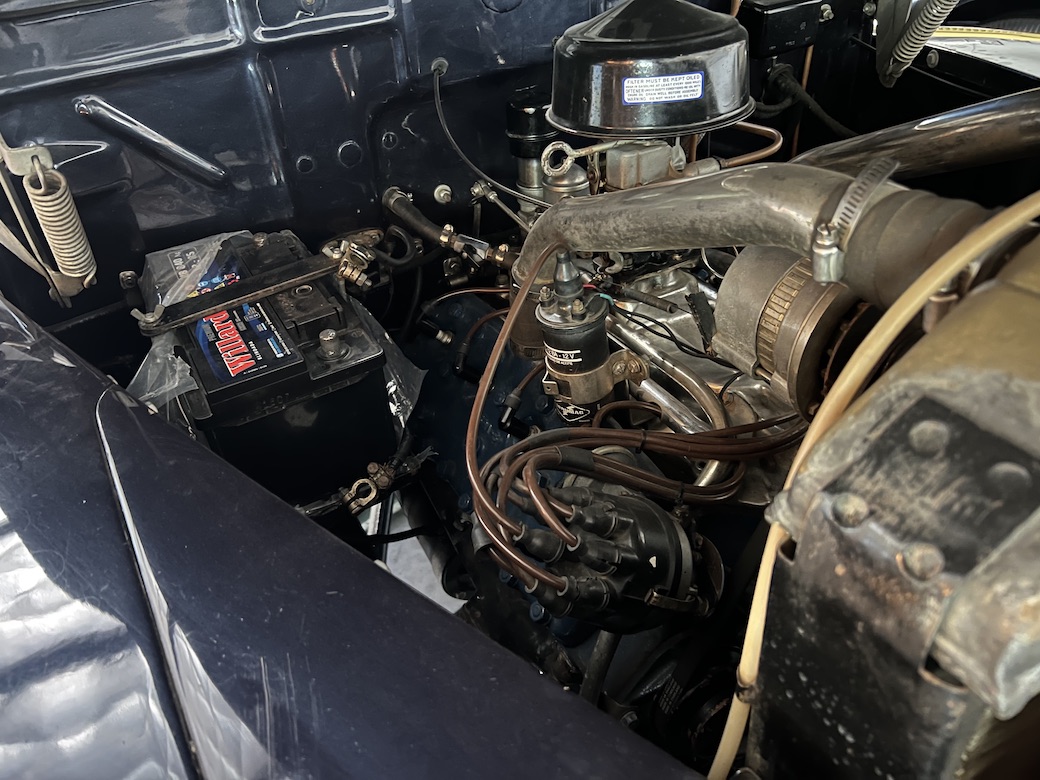 Mirá esta publicación de Ford V8