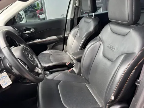 Mira esta publicación de Jeep Compass 2020 en Motordil