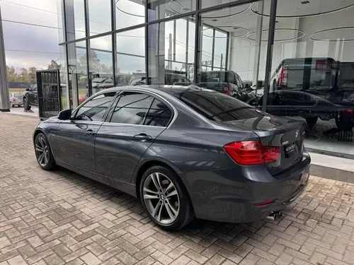 Mira esta publicación de BMW Serie 3 2013 en Motordil