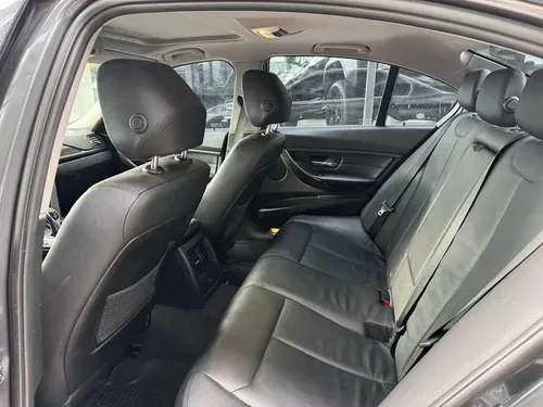 Mira esta publicación de BMW Serie 3 2013 en Motordil