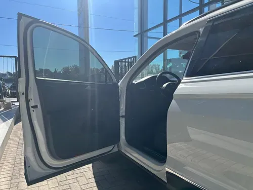 Mira esta publicación de Volkswagen Tiguan Allspace 2018 en Motordil