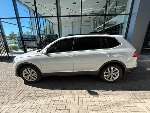 Mira esta publicación de Volkswagen Tiguan Allspace 2018 en Motordil