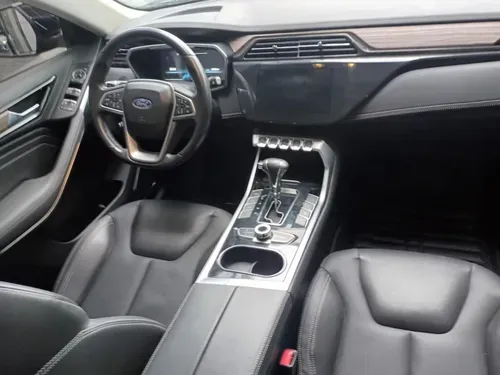 Mira esta publicación de Ford Territory 2021 en Motordil