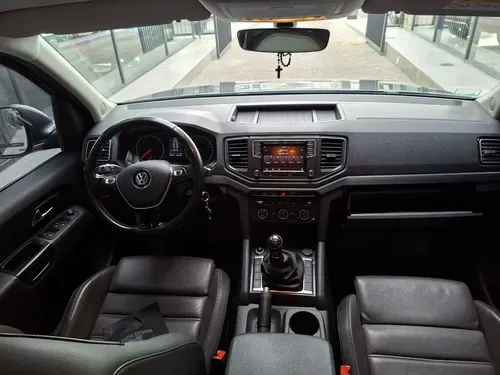 Mira esta publicación de Volkswagen Amarok 2021 en Motordil