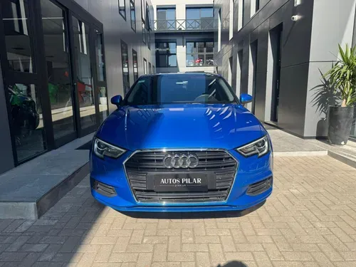 Mira esta publicación de Audi A3 Sedan 2018 en Motordil
