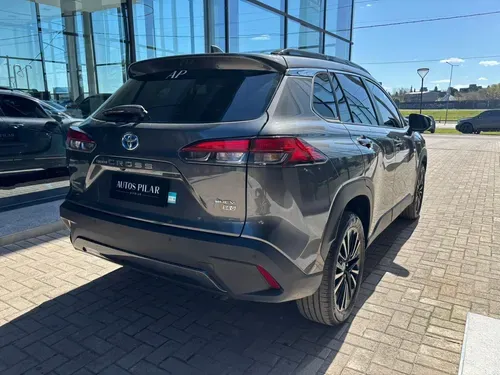 Mira esta publicación de Toyota Corolla Cross 2024 en Motordil